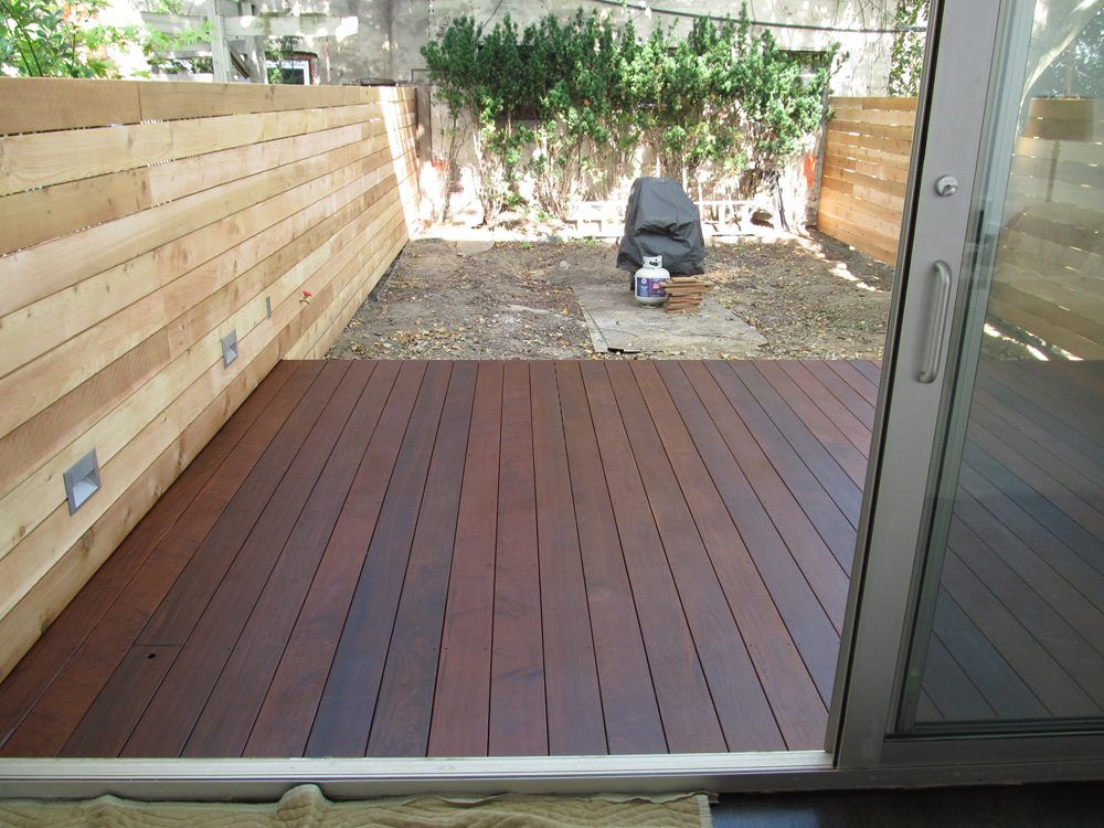IPE DECK COBBLE HILL BROOKLYN